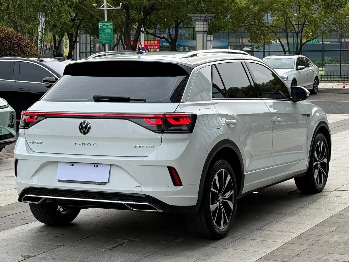 Volkswagen T-ROC 2025 300TSI DSG 2WD Dawn Edition фото 7