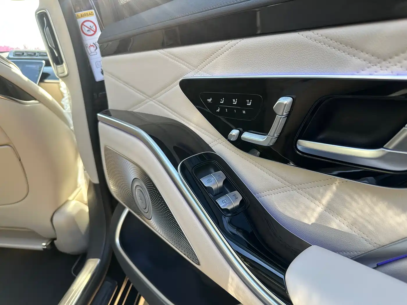 Mercedes-Benz Maybach S-Class 2026 S 480 4MATIC фото 24