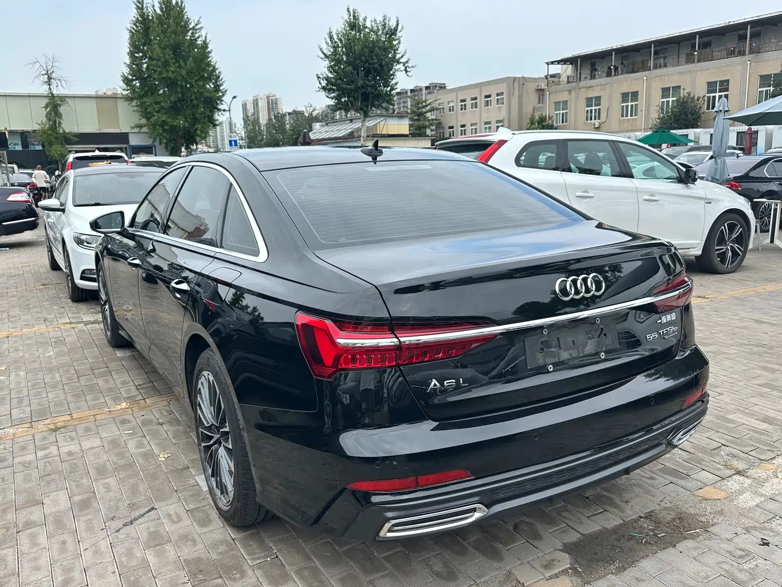 Фото 12 - Audi A6L New Energy