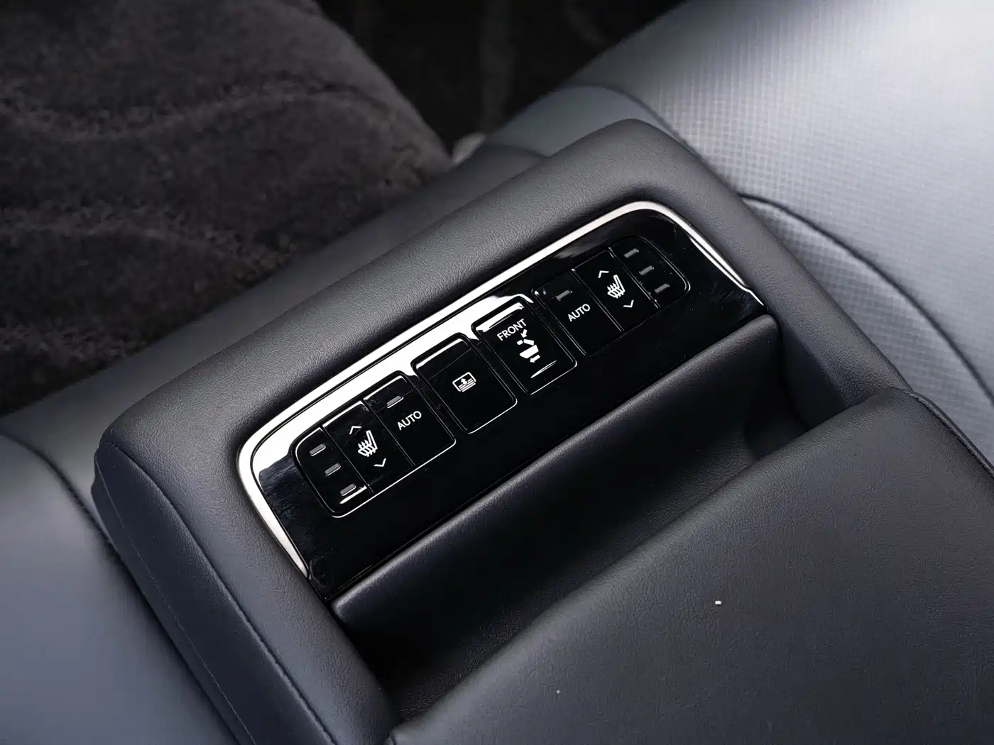 Lexus LS 2022 2021 500h Excellence Edition