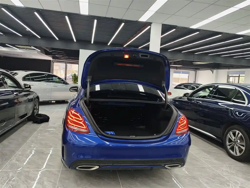 Mercedes-Benz C-Class 2017 Facelift C 200 L Sport Edition фото 19