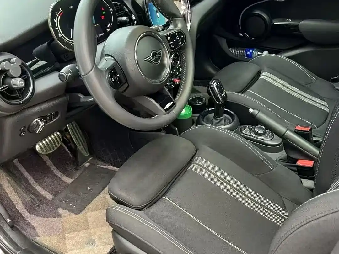 MINI 2022 1.5T COOPER Black Label Special Edition 5-Door фото 13