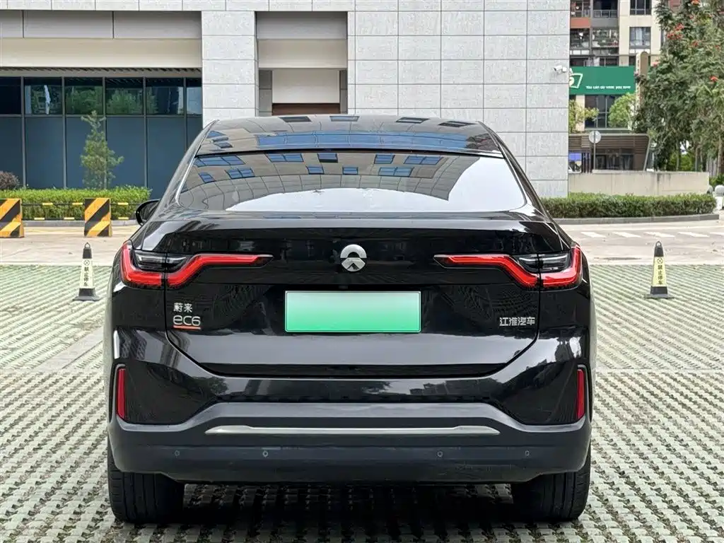 NIO NIO EC6