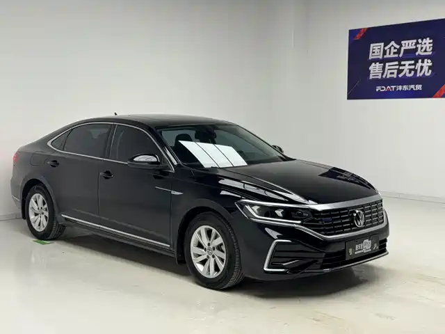 Volkswagen Passat New Energy 2022 430PHEV Hybrid Business Edition — фото 3