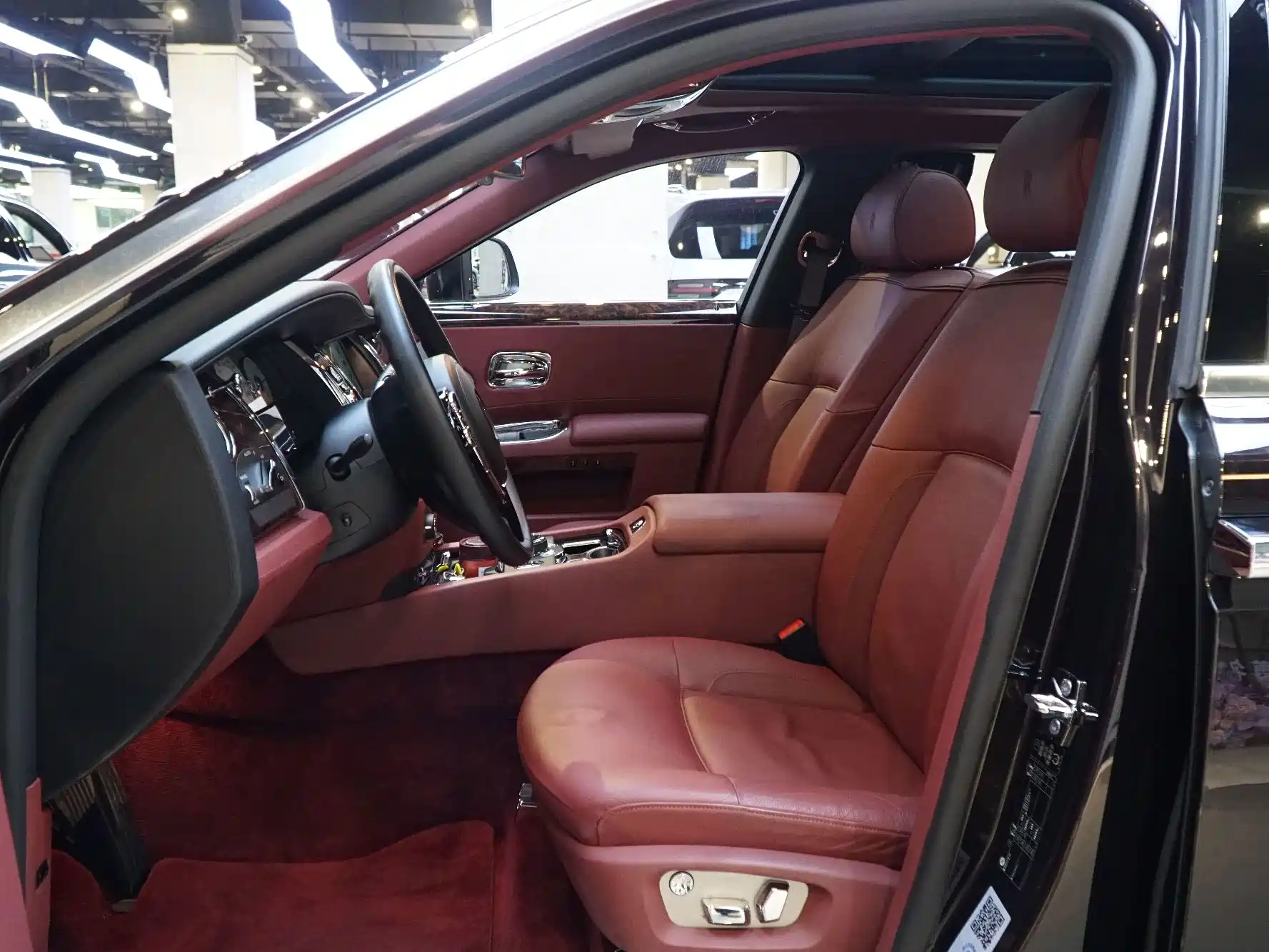 Фото 5 - Rolls-Royce Ghost