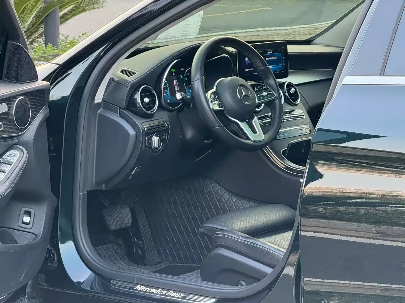 Mercedes-Benz C-Class 2019 Facelift C 260 L Sport фото 2