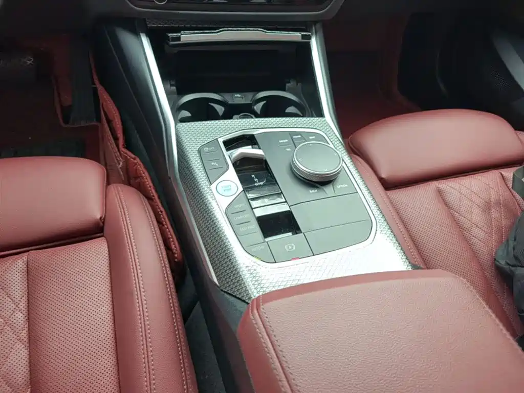 BMW i3 2024 eDrive 35 L фото 14