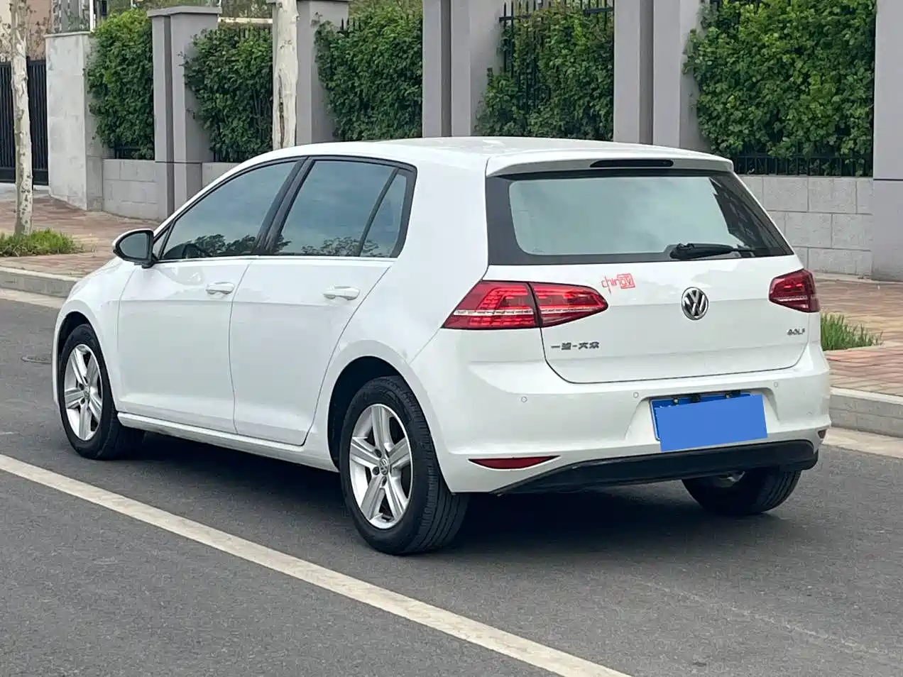 Volkswagen Golf 2016 1.6L Automatic Comfort фото 5