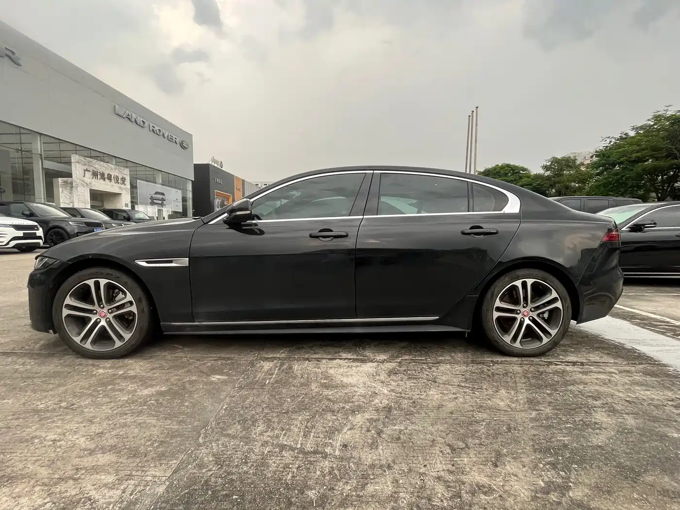 2025 Jaguar XEL