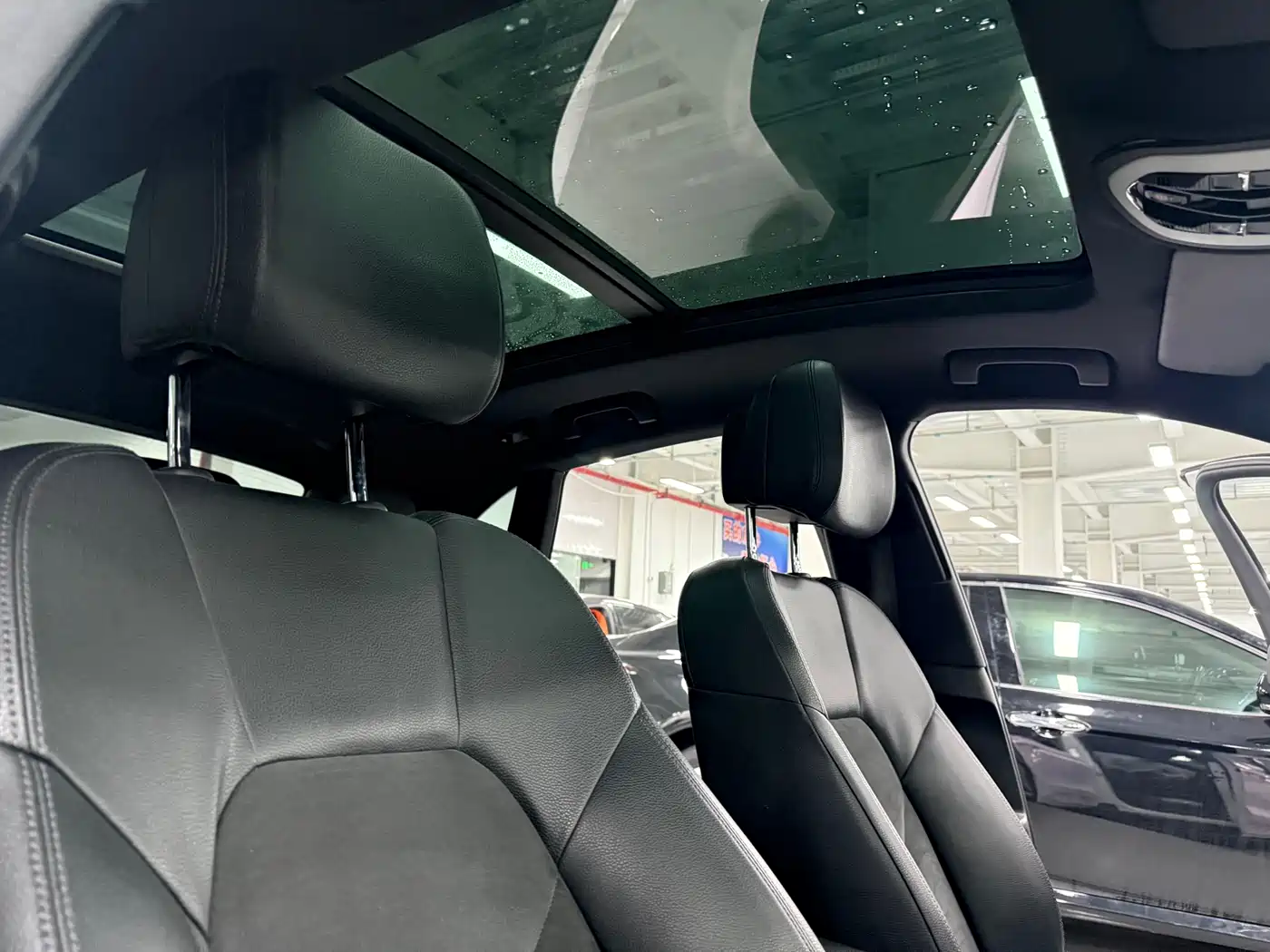 Porsche Macan 2017 Macan 2.0T фото 14