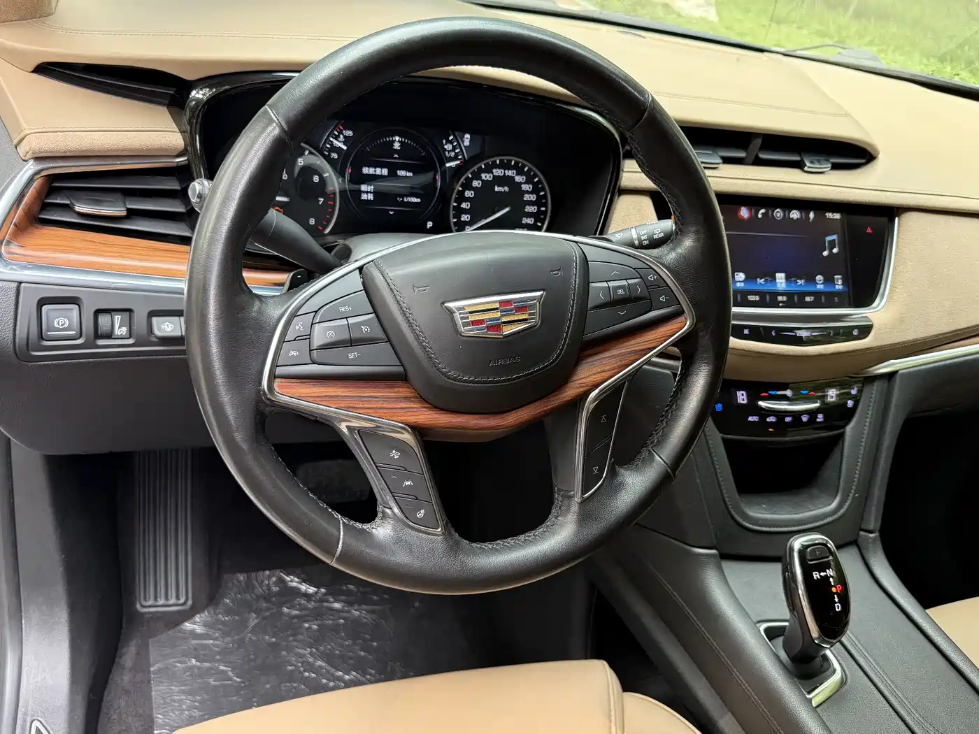 Cadillac XT5 2018 28E 4WD Platinum Edition фото 8