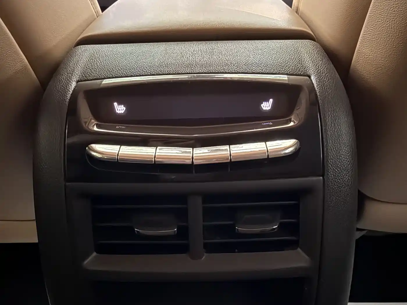 Cadillac XT5 2018 28E 4WD Platinum Edition фото 11