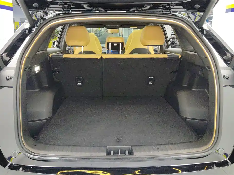 GEELY GALAXY GALAXY L7