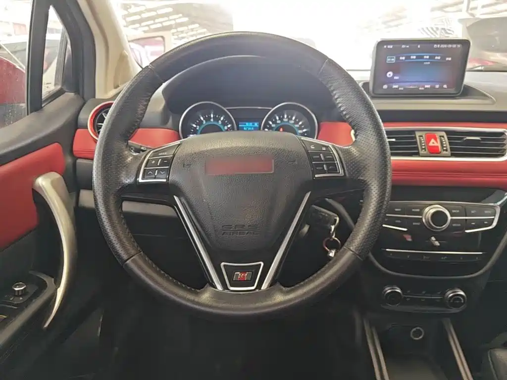 Haval H1 2015 2015 1.5L AMT Luxury