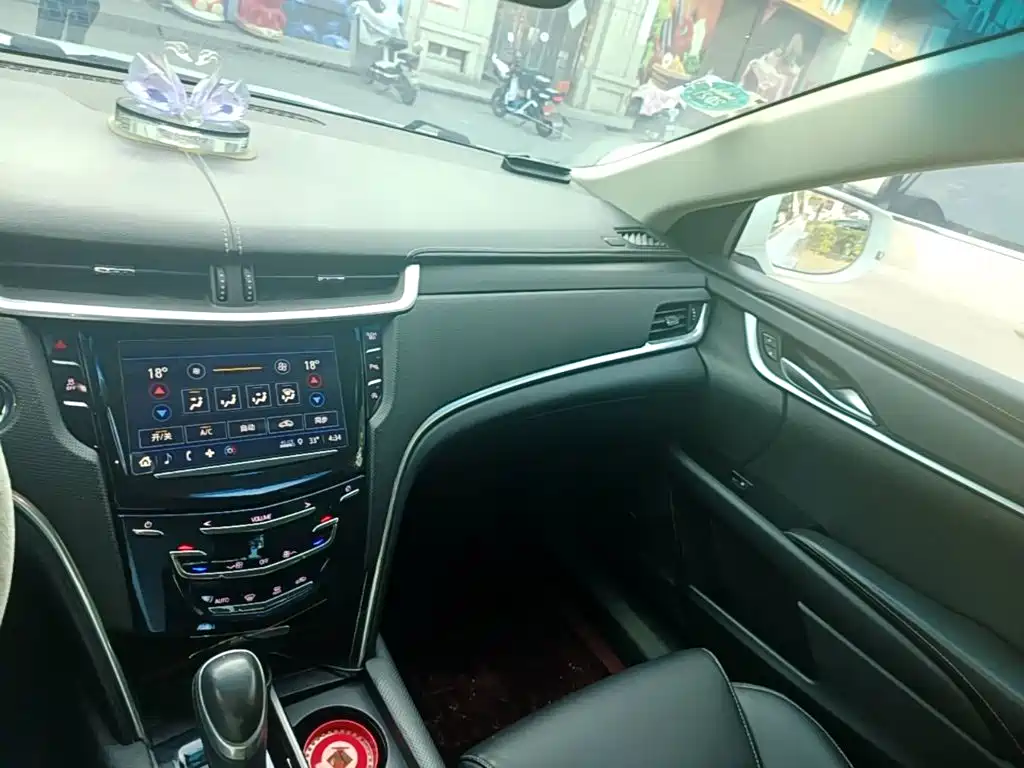 Cadillac XTS 2019 2018 28T Technology