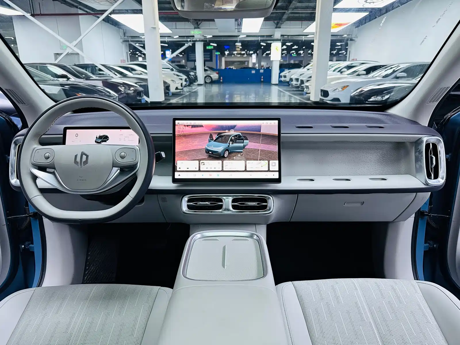 صورة 6 - Leapmotor B10