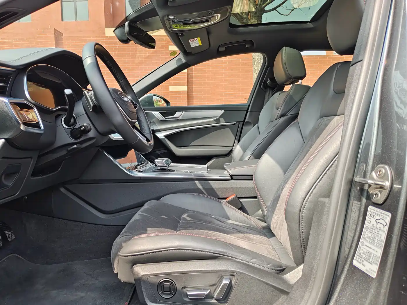 Audi A6L 2024 45 TFSI Premium Dynamic фото 19