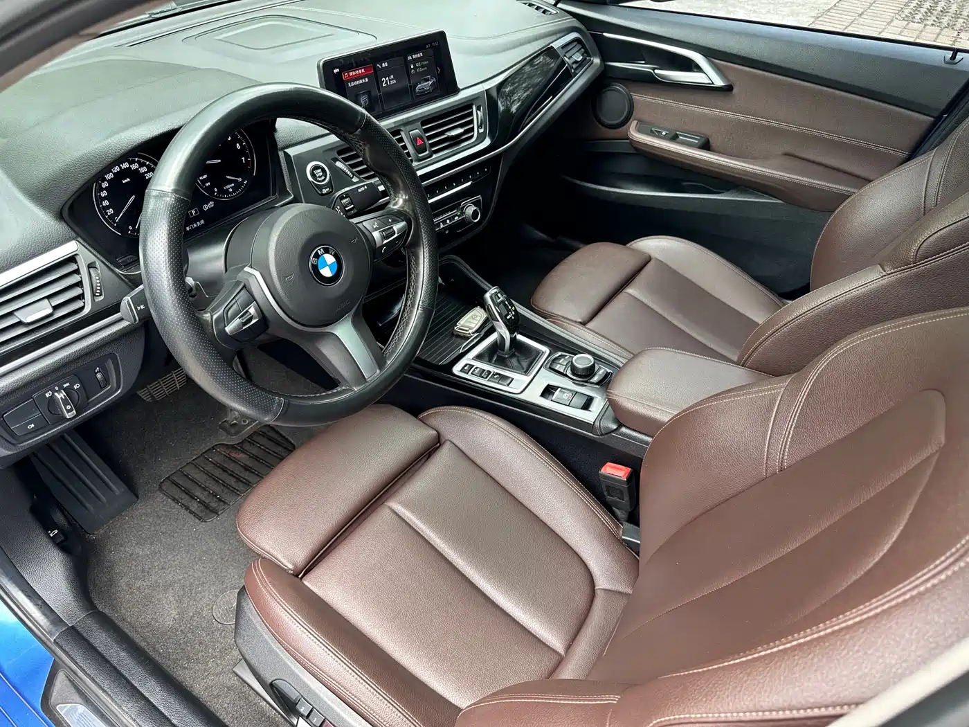 BMW 1 Series 2020 Model 120i M Sport Package фото 23