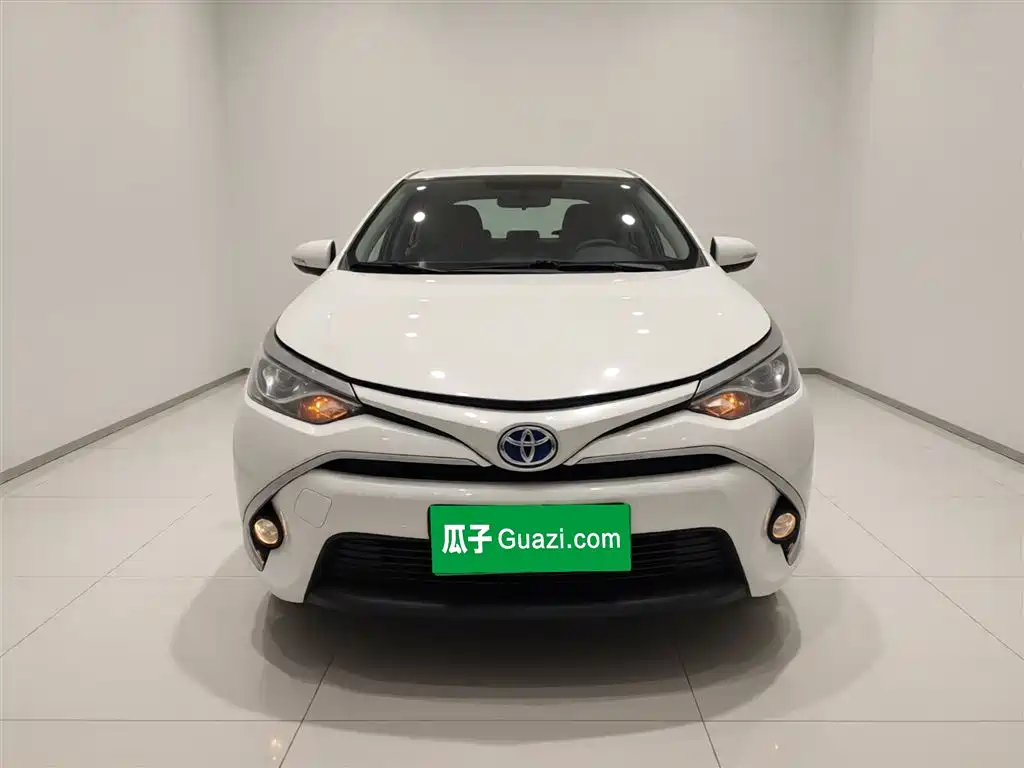 Toyota Levin 2017 Facelift Hybrid 1.8H GS E-CVT Elite Sunroof Edition China V фото 3