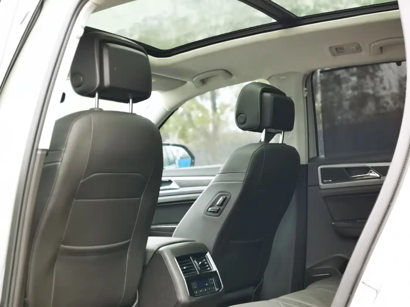 Volkswagen Teramont 2017 530 V6 4WD Flagship Edition фото 4