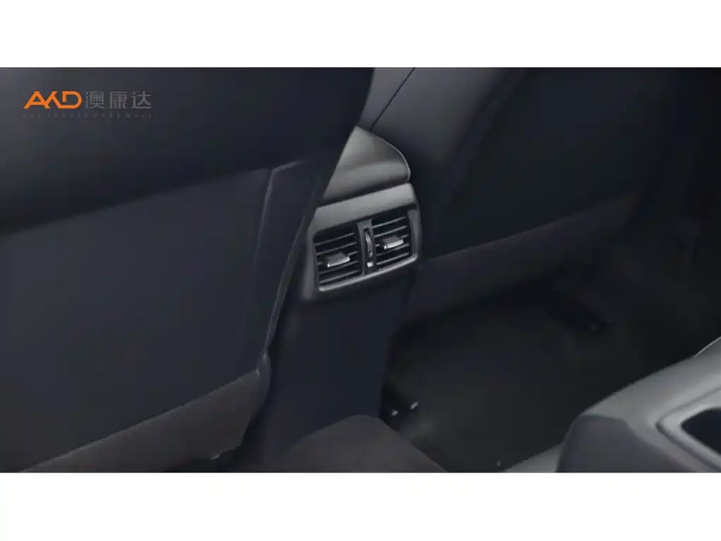 Nissan SYLPHY, миниатюра 9