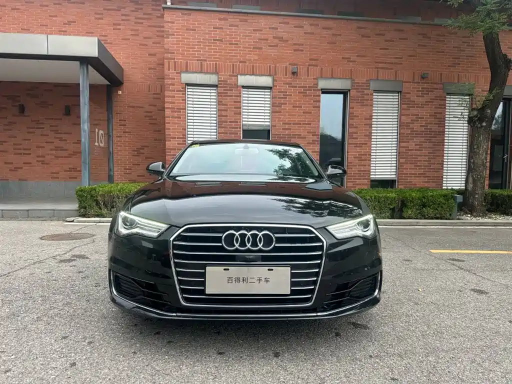 Audi A6L 2016 TFSI Comfort фото 2