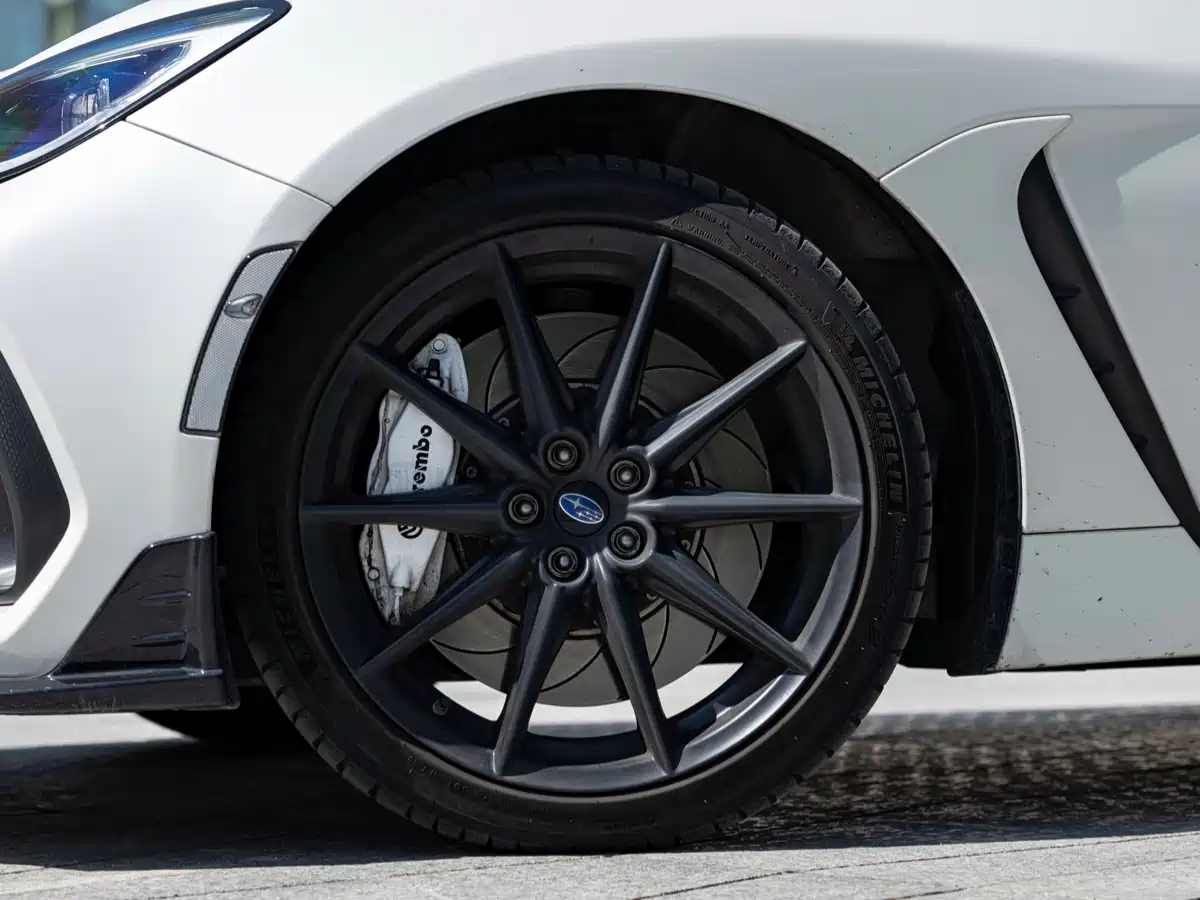 Subaru BRZ 2025 2.4L Manual EyeSight STI Sport фото 8