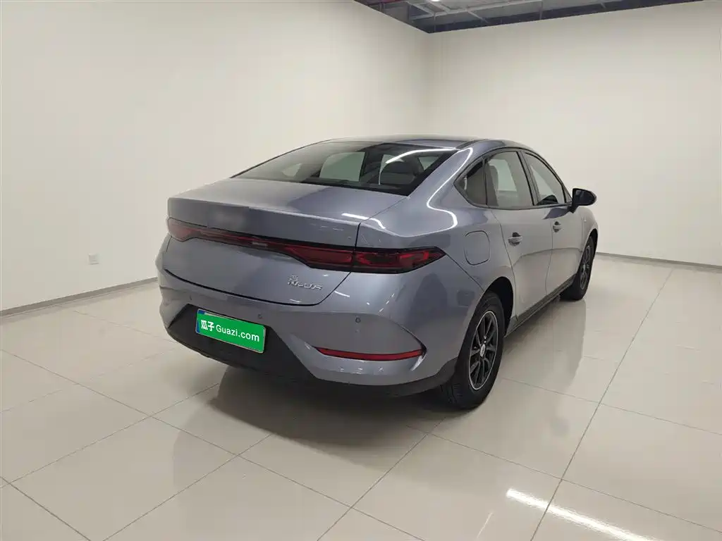 BYD Qin PLUS 2026 DM-i Smart Edition 128KM Progressive фото 7