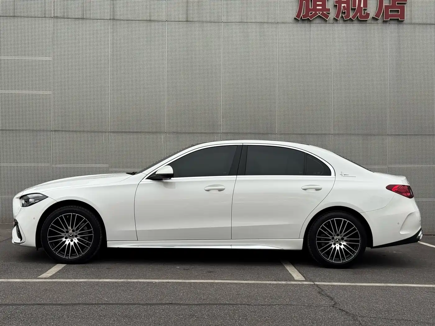 Mercedes-Benz C-Class 2024 Facelift III C 260 L Sport фото 7