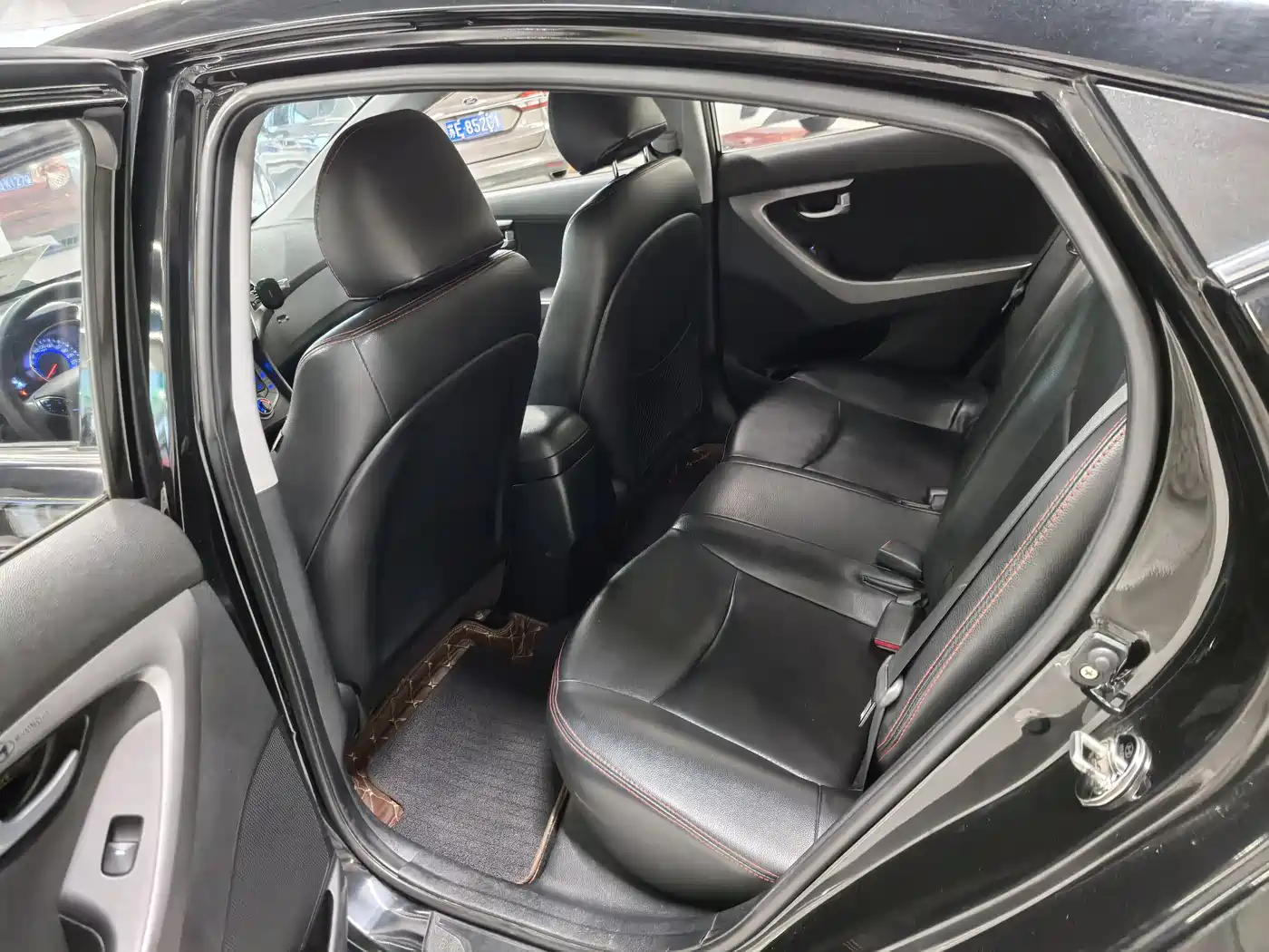 Hyundai Langdong 2016 1.6L Automatic Premium Edition фото 8