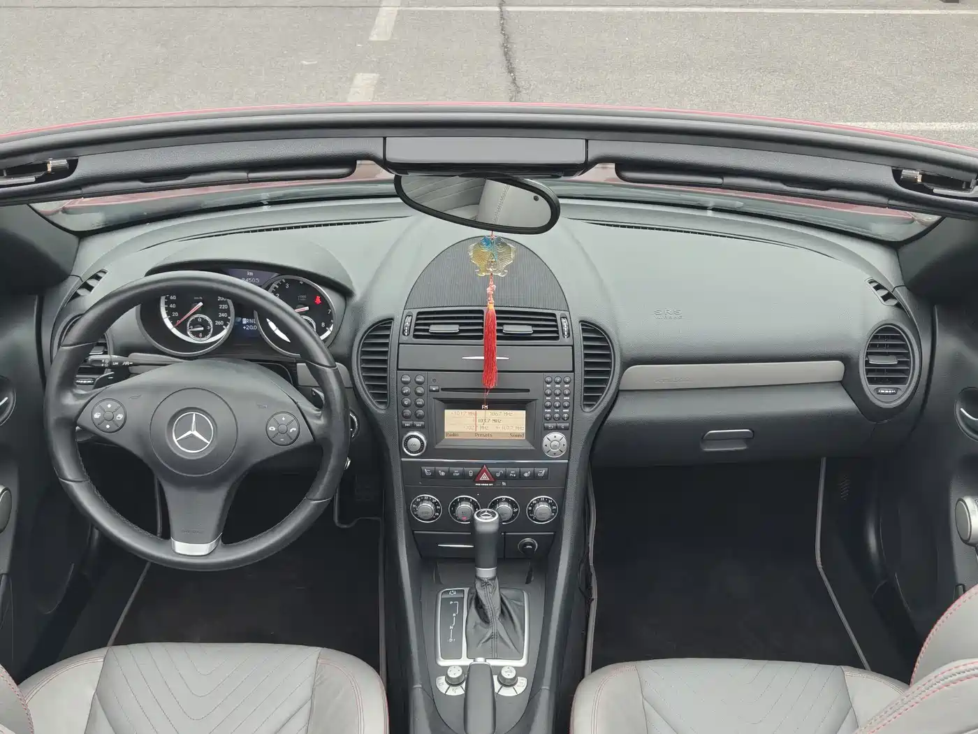 Mercedes-Benz SLK-Class 2010 Model SLK 200K Grand Edition фото 22