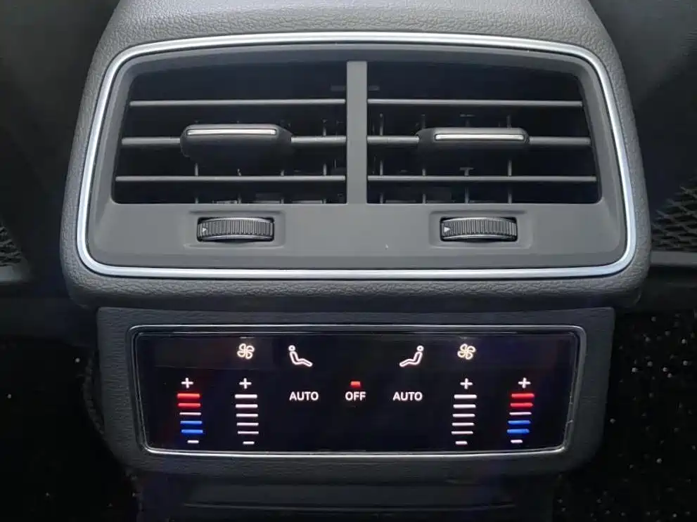 Audi A6L 2024 45 TFSI quattro Premium Dynamic фото 10