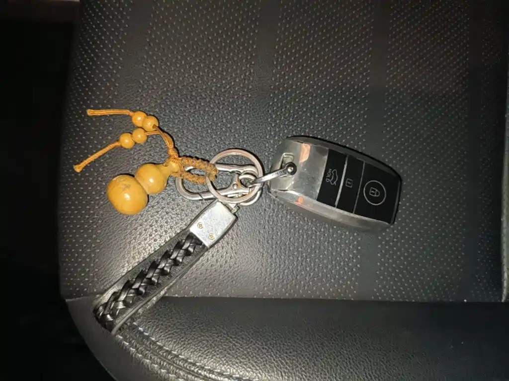 KIA K4