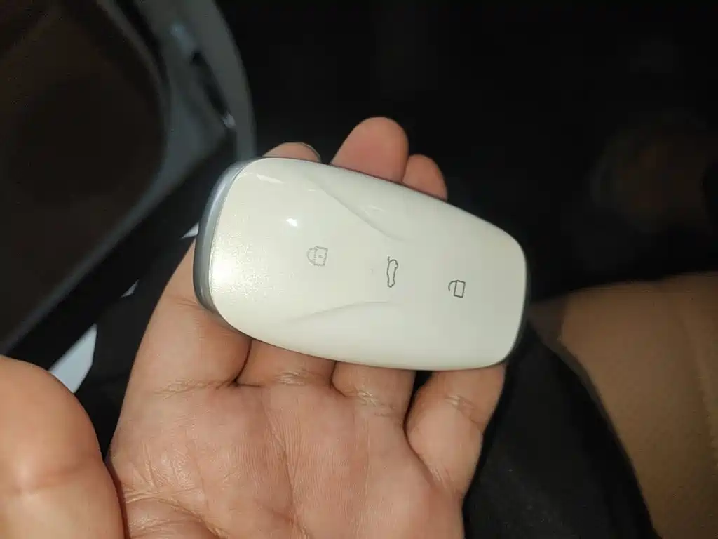 Dongfeng Aeolus L8 2026 2025 Plug-in Hybrid