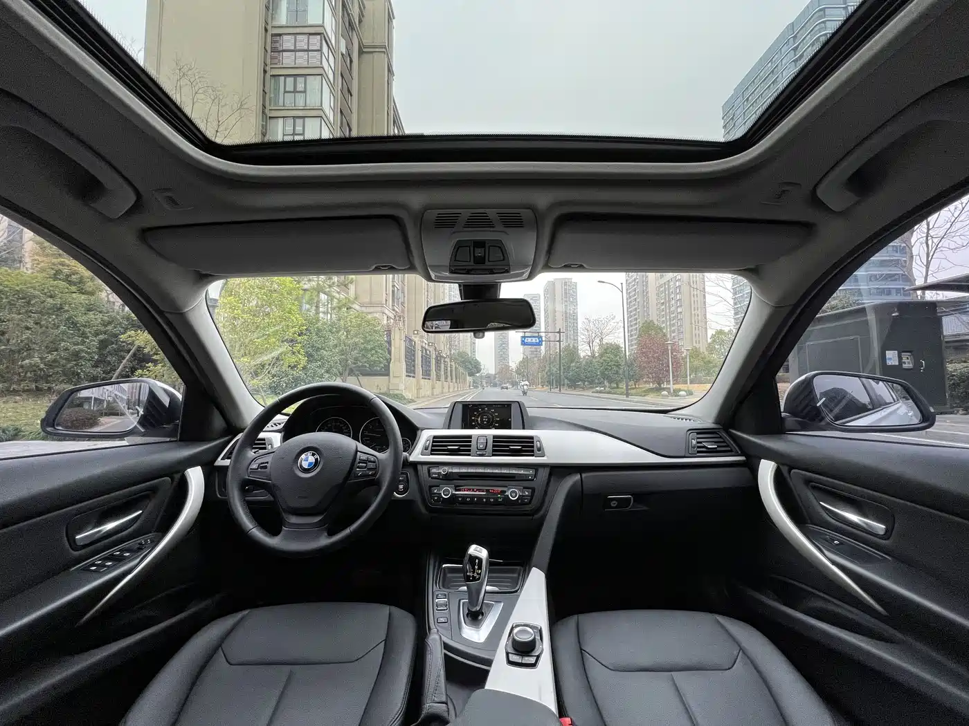 BMW 3 Series 2015 320i Super Joy Fashion фото 16