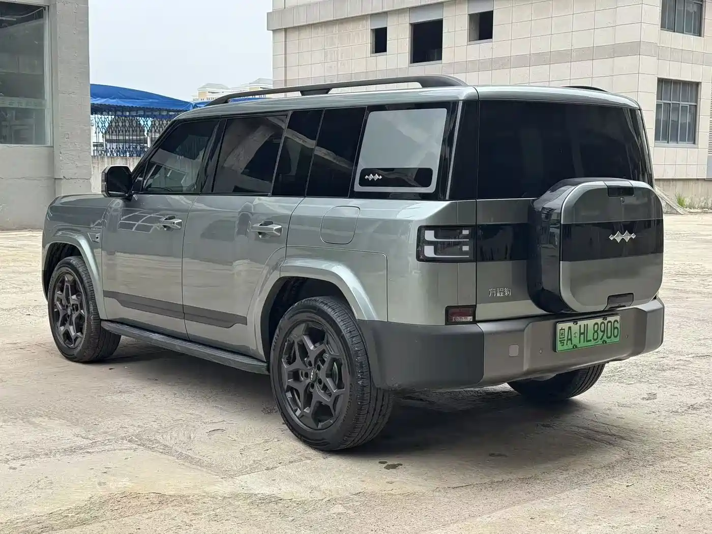 Fang Cheng Bao Titanium 7 2026 2025 AWD Base Model