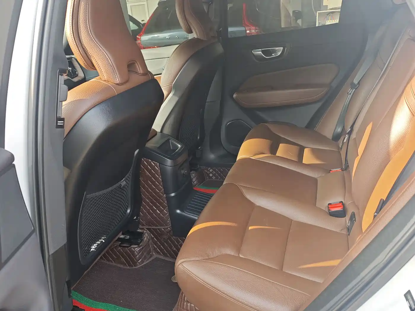 Volvo XC60 Plug-in Hybrid 2023 2024 T8 PHEV Long Range AWD Smart Elite Luxury Edition