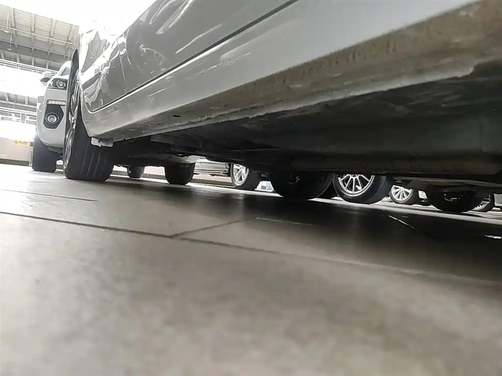 Buick GL6 2019 Model 18T 5-Seater Connected Luxury Version China V фото 21