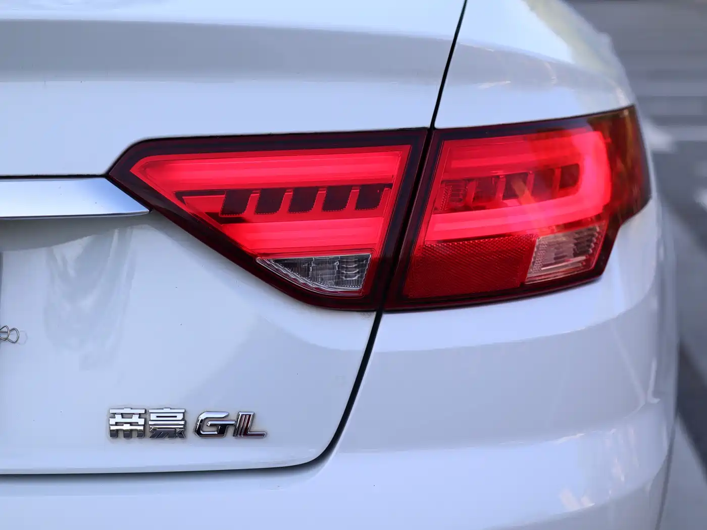 Geely Emgrand GL 2019 2018 1.8L DCT Elite Smart Connection