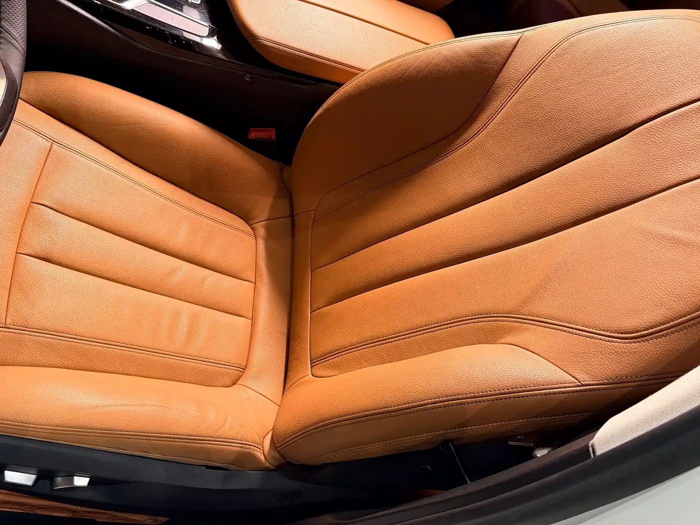 BMW 5 Series 2018 528Li Launch Special Edition фото 13