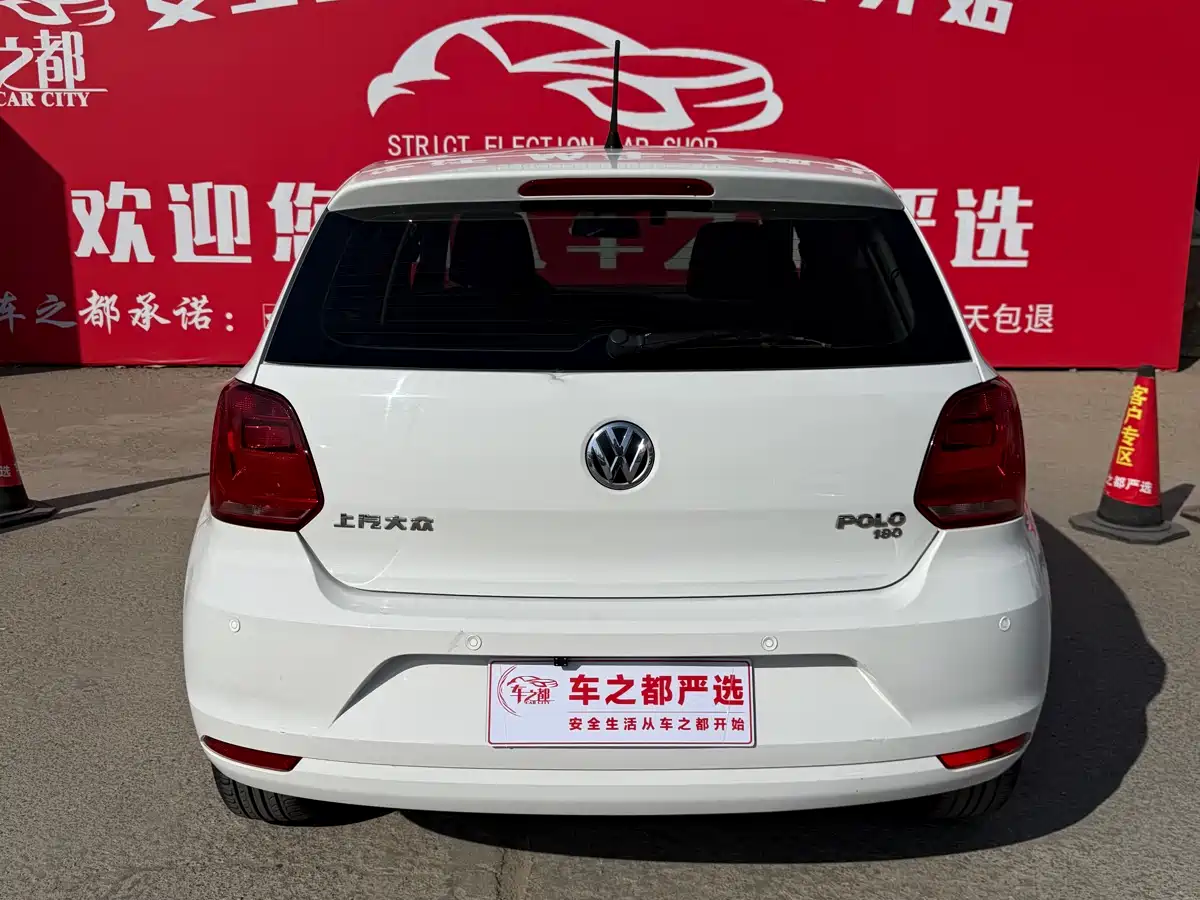 Volkswagen Polo 2018 1.5L Auto Safe Drive фото 8