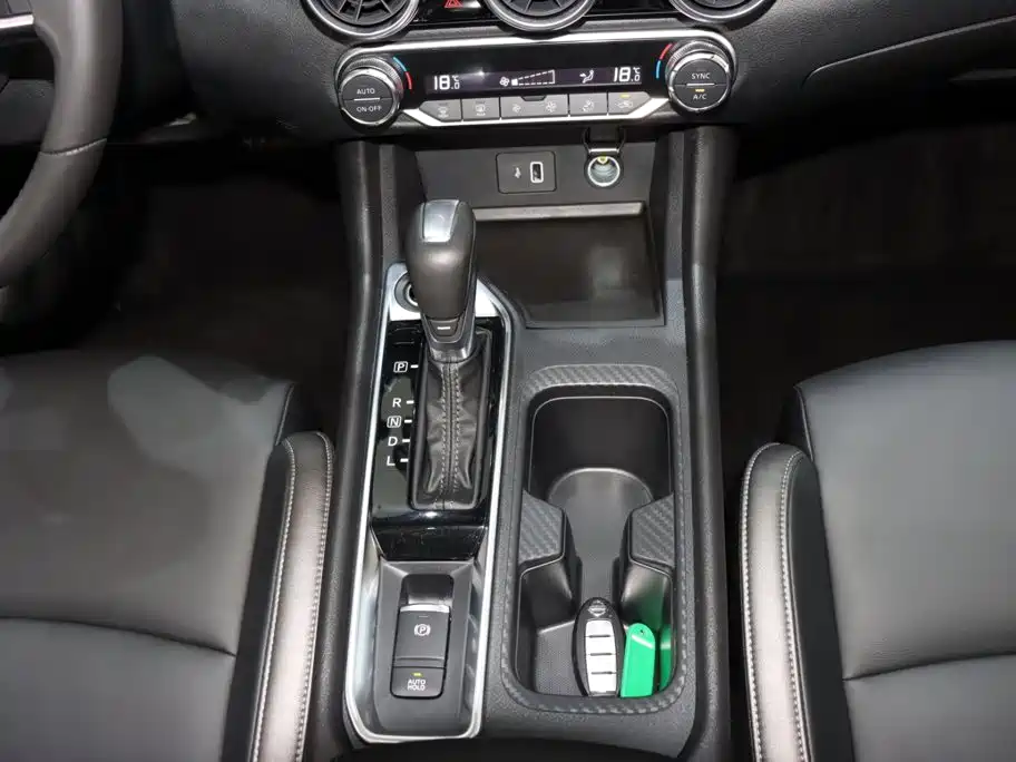 Nissan SYLPHY, миниатюра 15