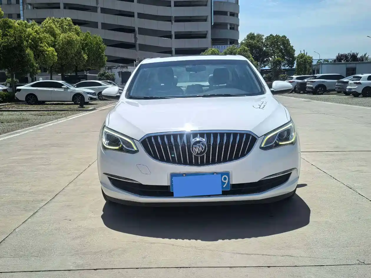 Buick Excelle 2017 15N Automatic Elite фото 2