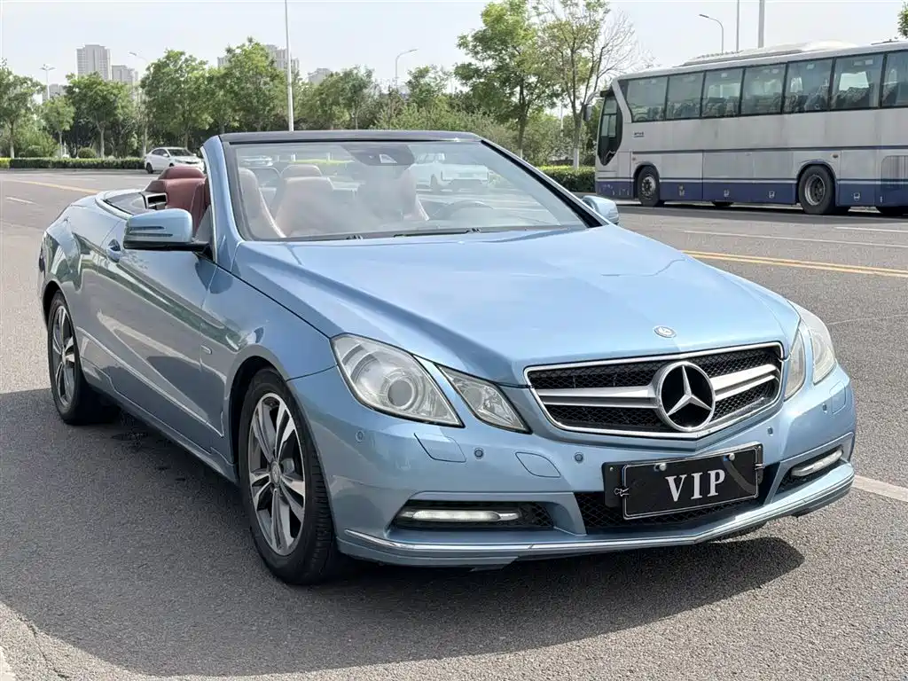 Mercedes-Benz E-Class (Import) 2011 E 260 CGI Convertible фото 2