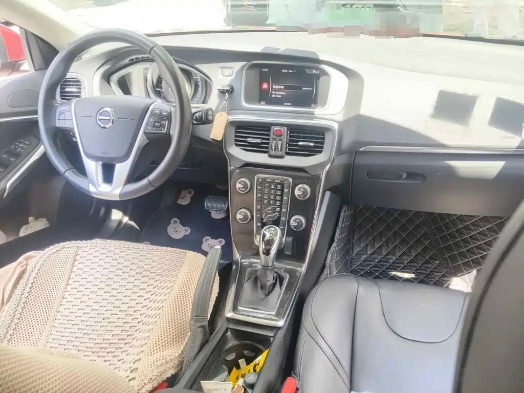 Volvo V40 2017 2017 T3 Inscription