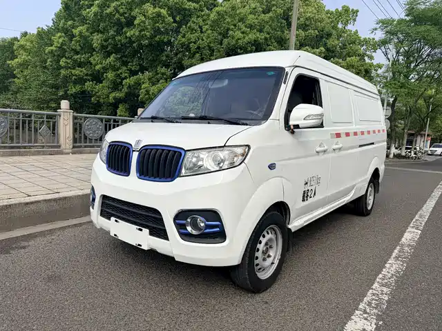 Yuan Cheng E5 2019 E5L Pure Electric Van CATL 41.86kWh