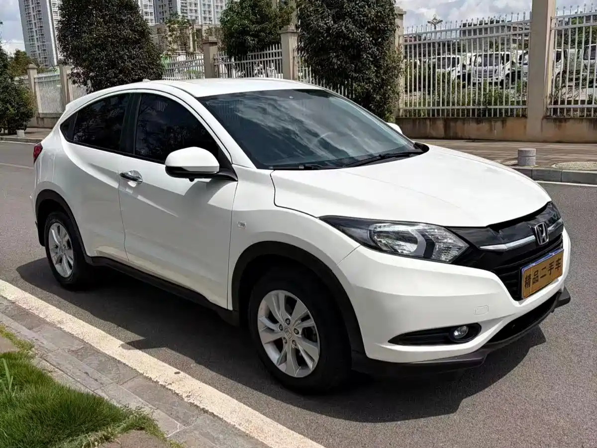 Photo 2 - Honda Vezel
