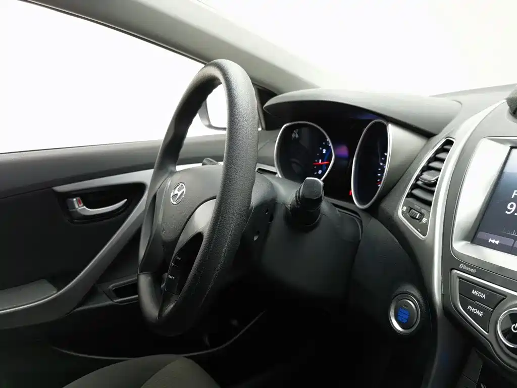 Hyundai Langdong 2017 2016 1.6L Manual Premium Edition