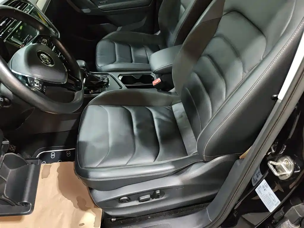 Volkswagen Tiguan L 2019 Facelift 330TSI Auto 2WD Smart Luxury China VI фото 15