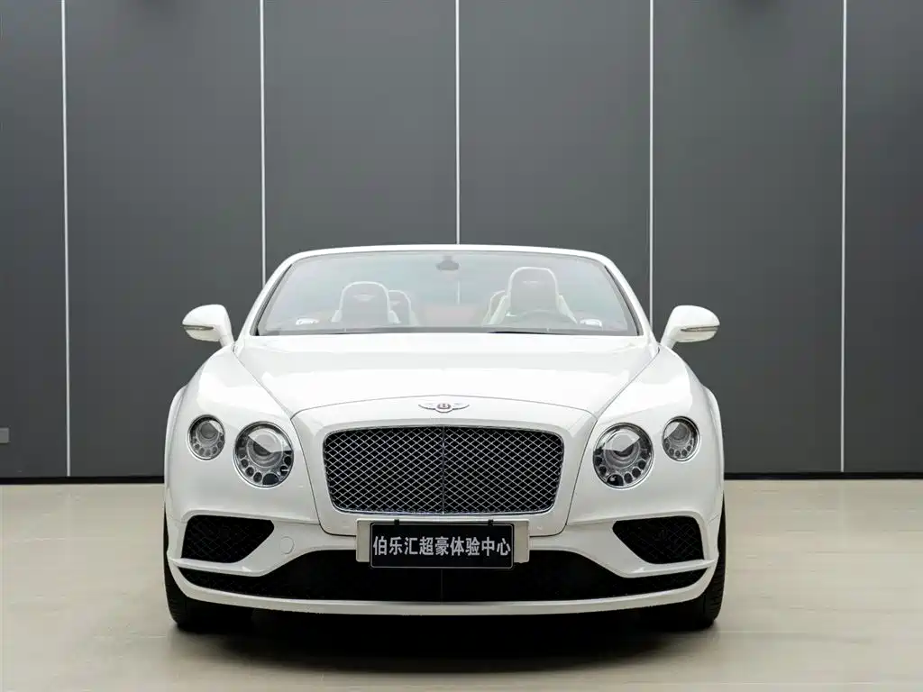 Bentley Continental 2017 4.0T GT V8 Convertible фото 2